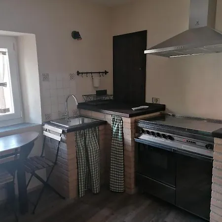 Casina Matilde * Varese Ligure